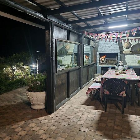 Paradise Self-Catering Units Jeffreys Bay Bagian luar foto
