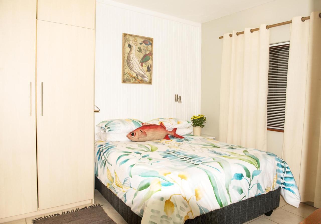 Paradise Self-Catering Units Jeffreys Bay Bagian luar foto