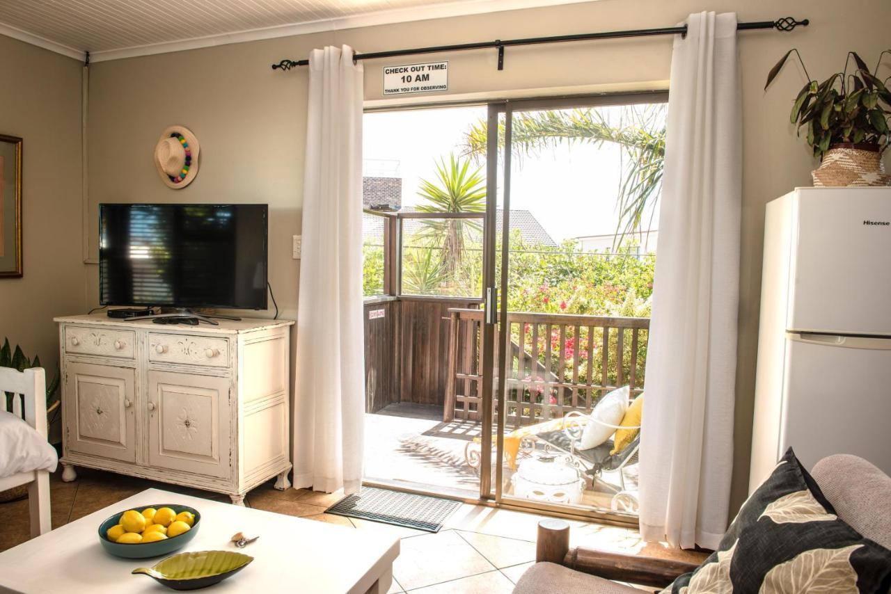 Paradise Self-Catering Units Jeffreys Bay Bagian luar foto