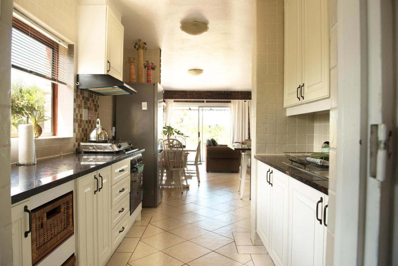Paradise Self-Catering Units Jeffreys Bay Bagian luar foto