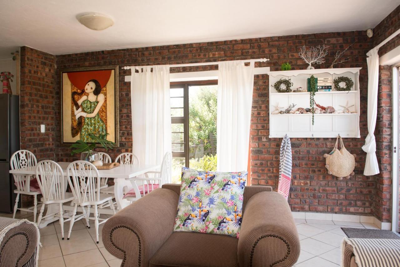 Paradise Self-Catering Units Jeffreys Bay Bagian luar foto
