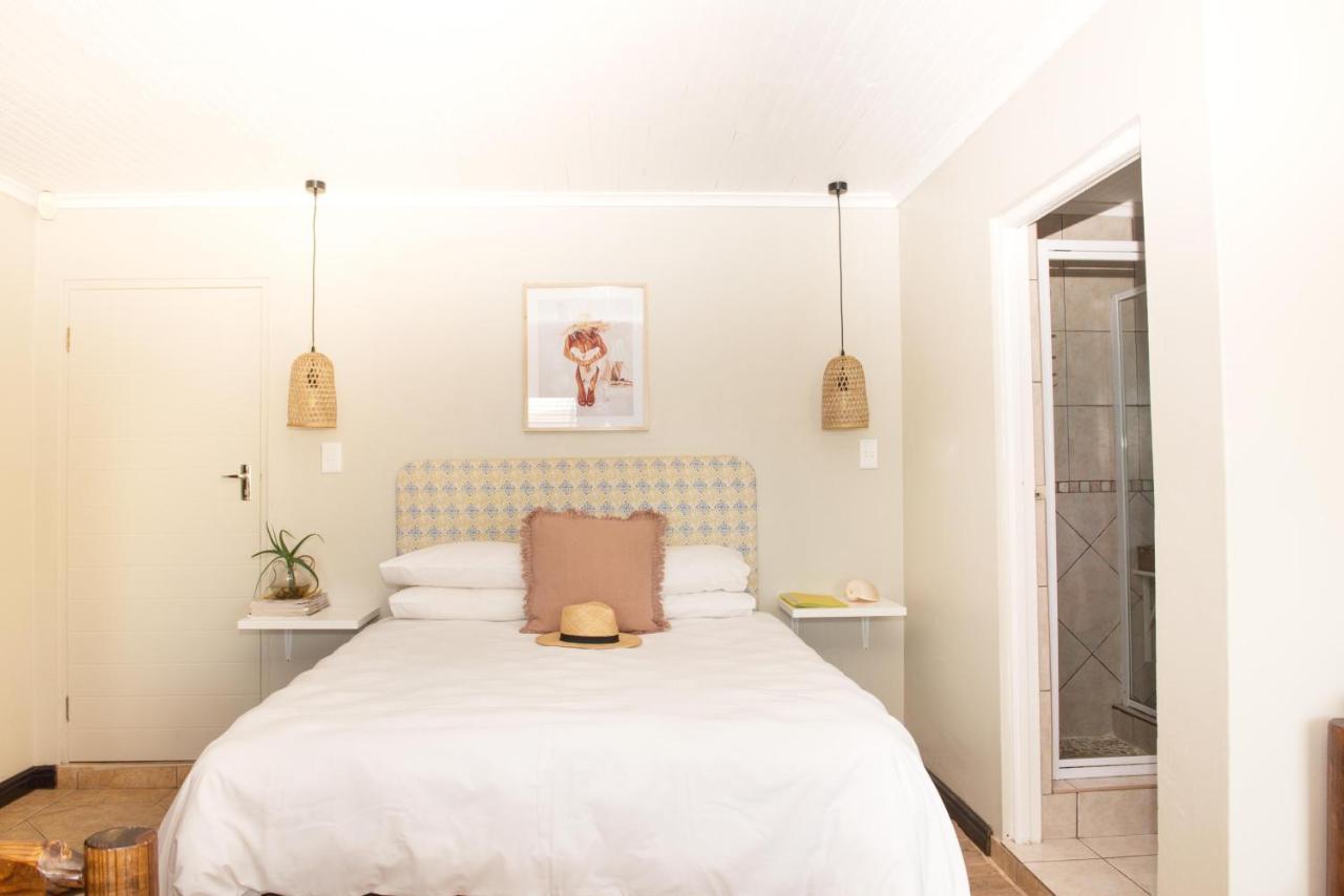 Paradise Self-Catering Units Jeffreys Bay Bagian luar foto